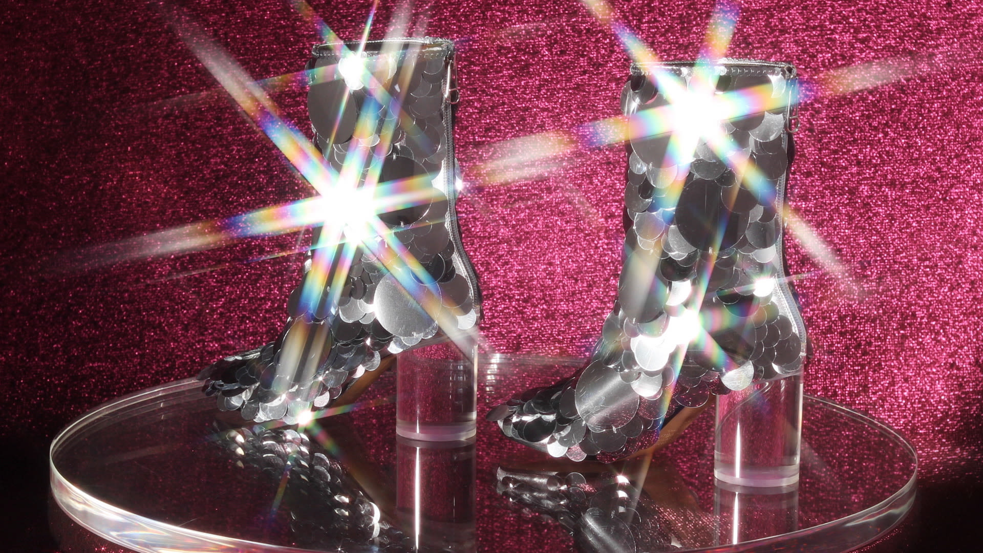 Watch The 12 Most Covetable and Convincing Gifts of 2016 Vogue