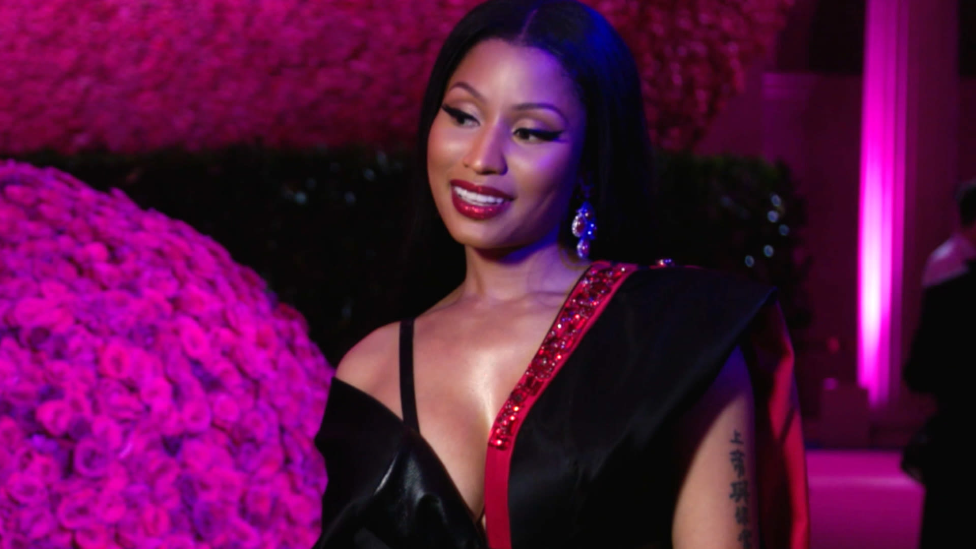 Nicki minaj jeans jacke h&m cheap