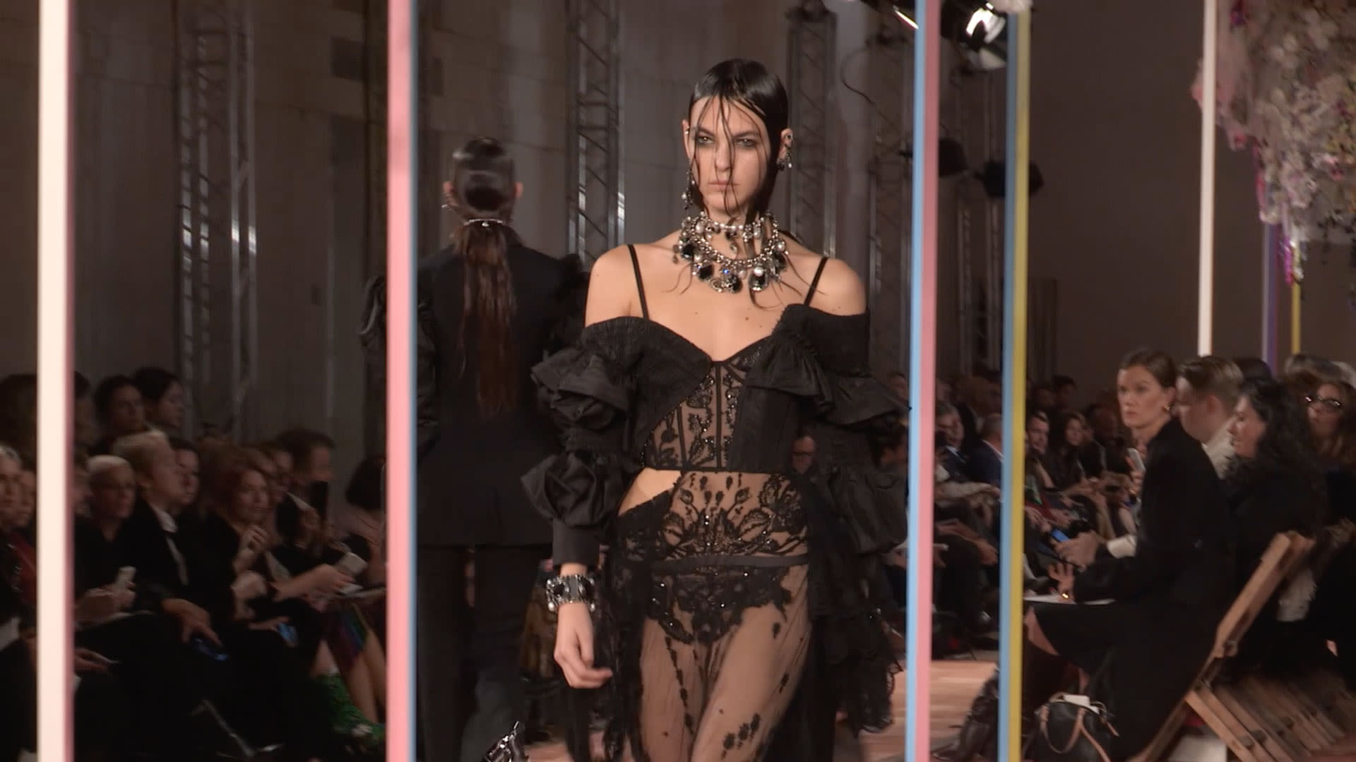 Watch Alexander McQueen Spring 2018 Ready-to-Wear, Vogue Fashion Week