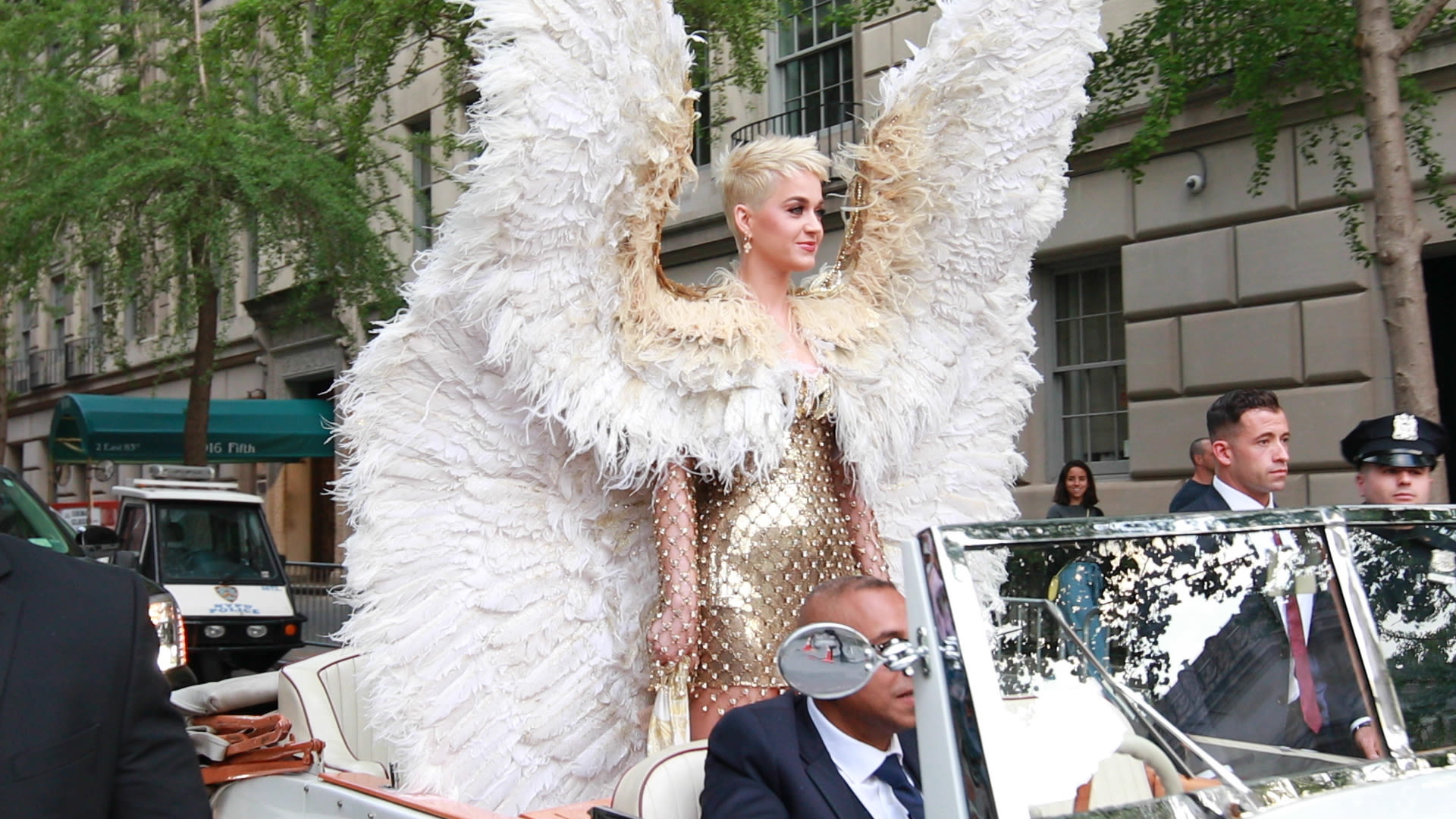 Watch Inside Katy Perry’s Over the Top Met Gala Met Gala Vogue