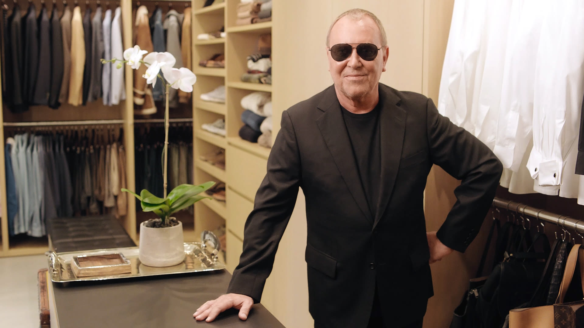 Michael Kors Takes Us Inside His Relaxed-Chic Beach House