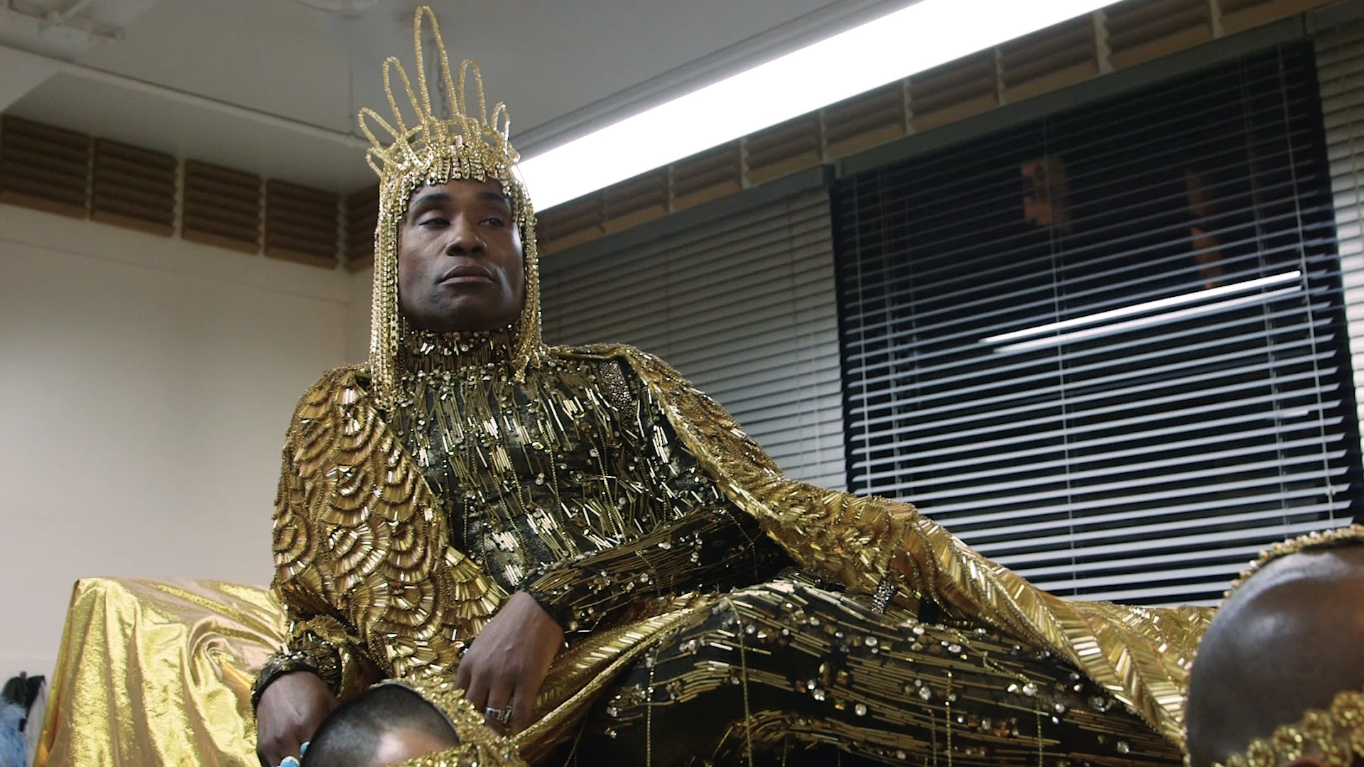 Watch Watch Billy Porter Drip Himself In Gold For His Sun God Met Gala Look Getting Ready With Vogue Vogue