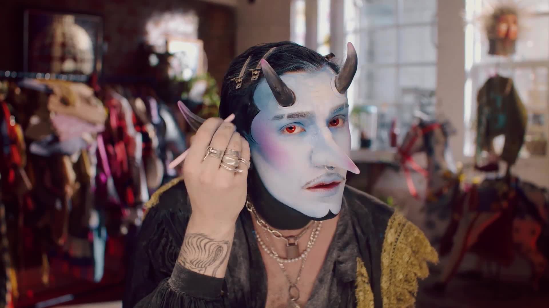 Watch Jenkin van Zyl’s “Wrestler Cowboy” Extreme Beauty Transformation