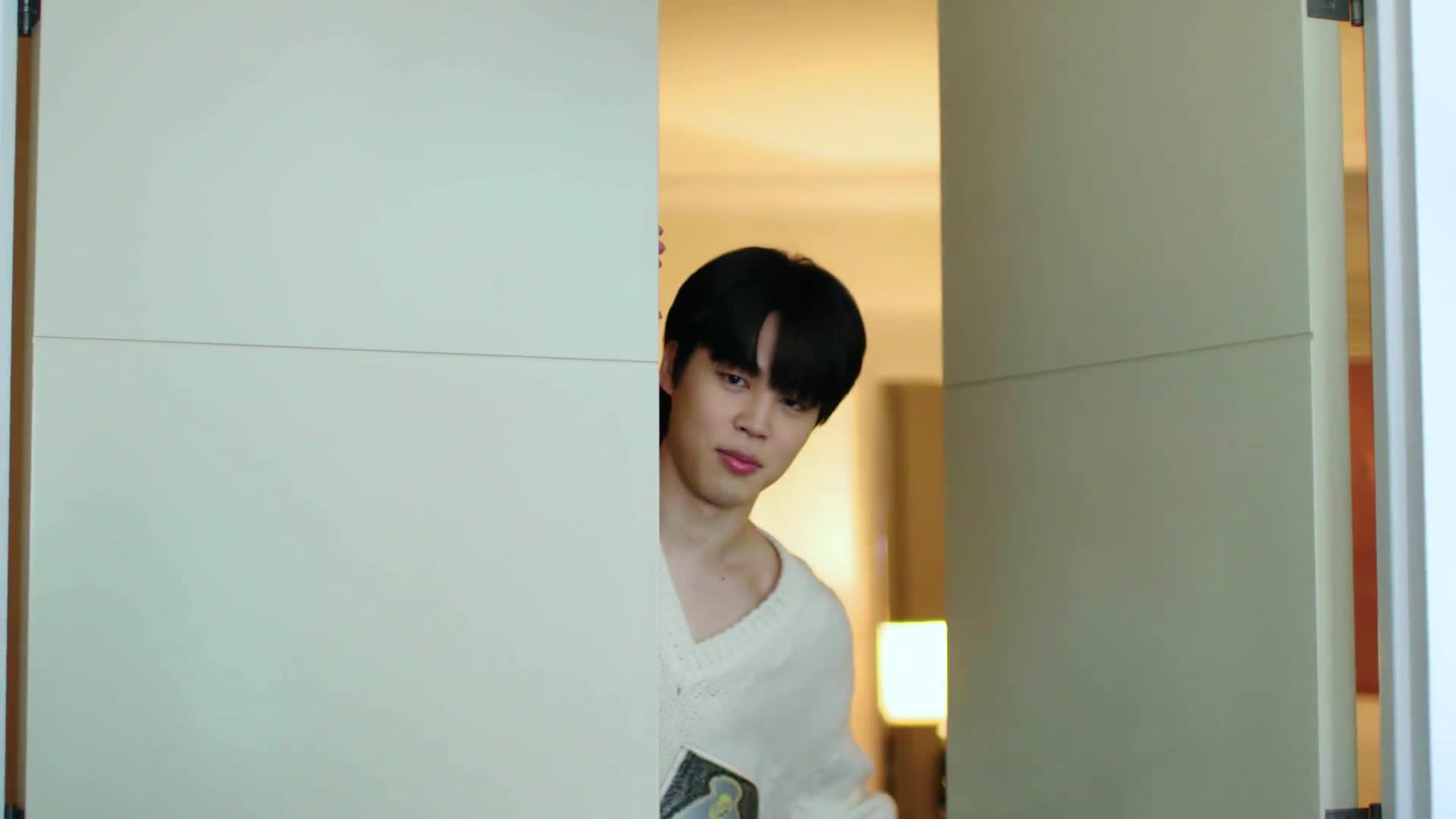 Watch Vogue Meets BTS's Jimin for a Jaunt Around Manhattan, 24 Hours With