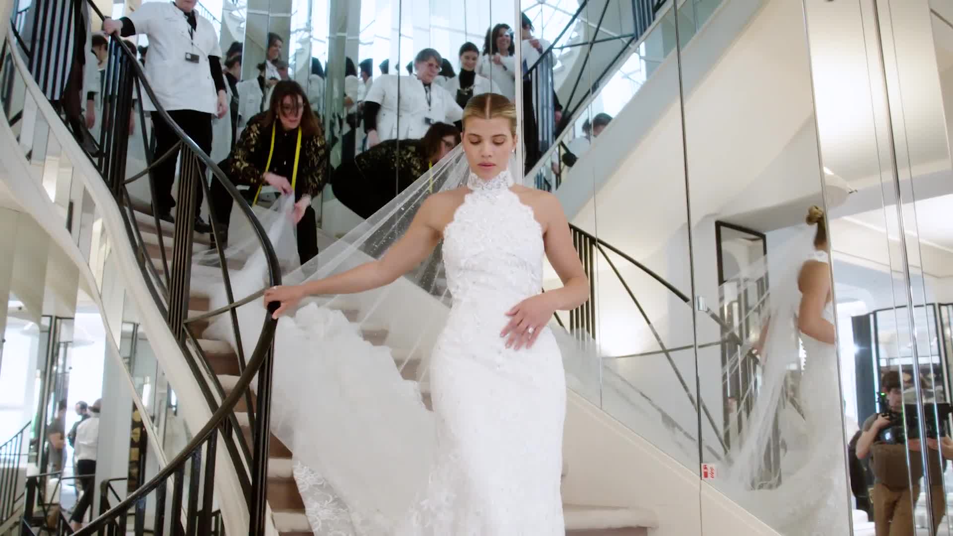 Watch Inside Sofia Richie’s Final Wedding Dress Fitting at Chanel | The ...