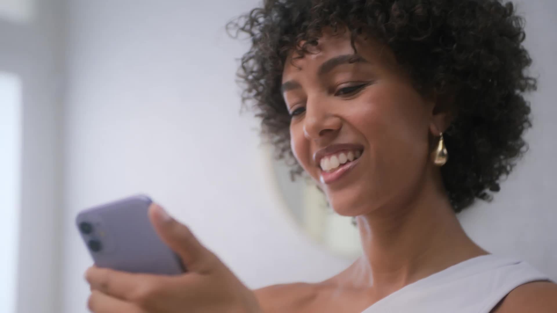 Watch Prime Day Tech Deals with Vogue Contributor, Akili King Vogue