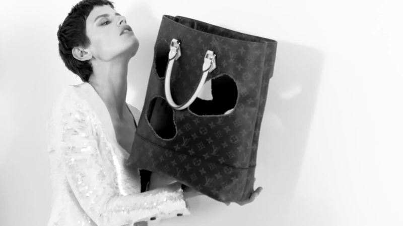 Rei kawakubo louis vuitton shop