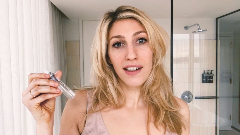 800px x 450px - Watch This Sex Columnist's Beauty Routine Will Make You Better at Flirting  | Beauty Secrets | Vogue