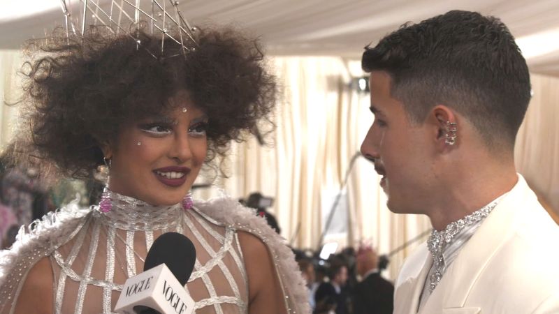Watch Met Gala Priyanka Chopra Nick Jonas On Their First Met