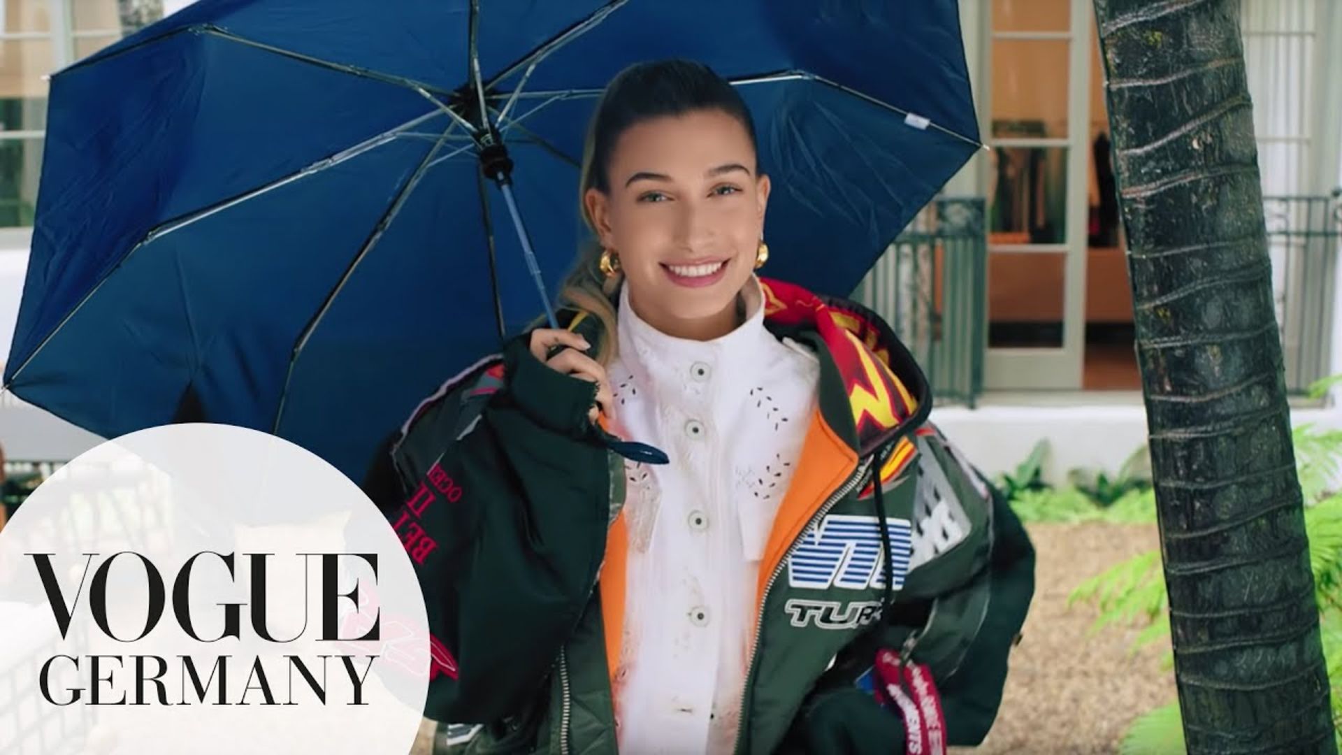 Watch 73 Fragen an... Hailey Bieber | 73 Questions | Vogue Germany