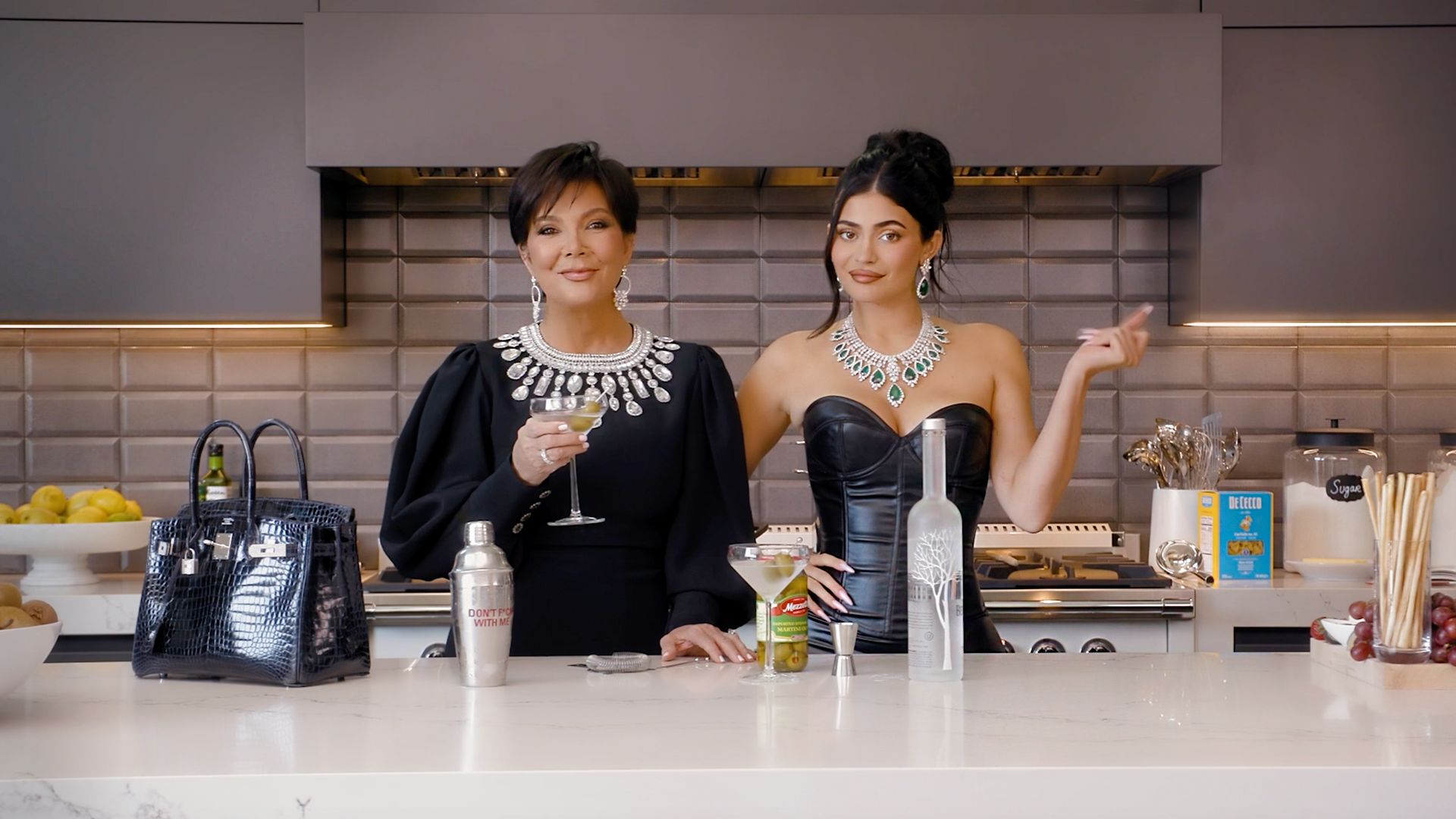 Ver Kris Jenner y Kylie Jenner cocinan juntas para Vogue Vogue