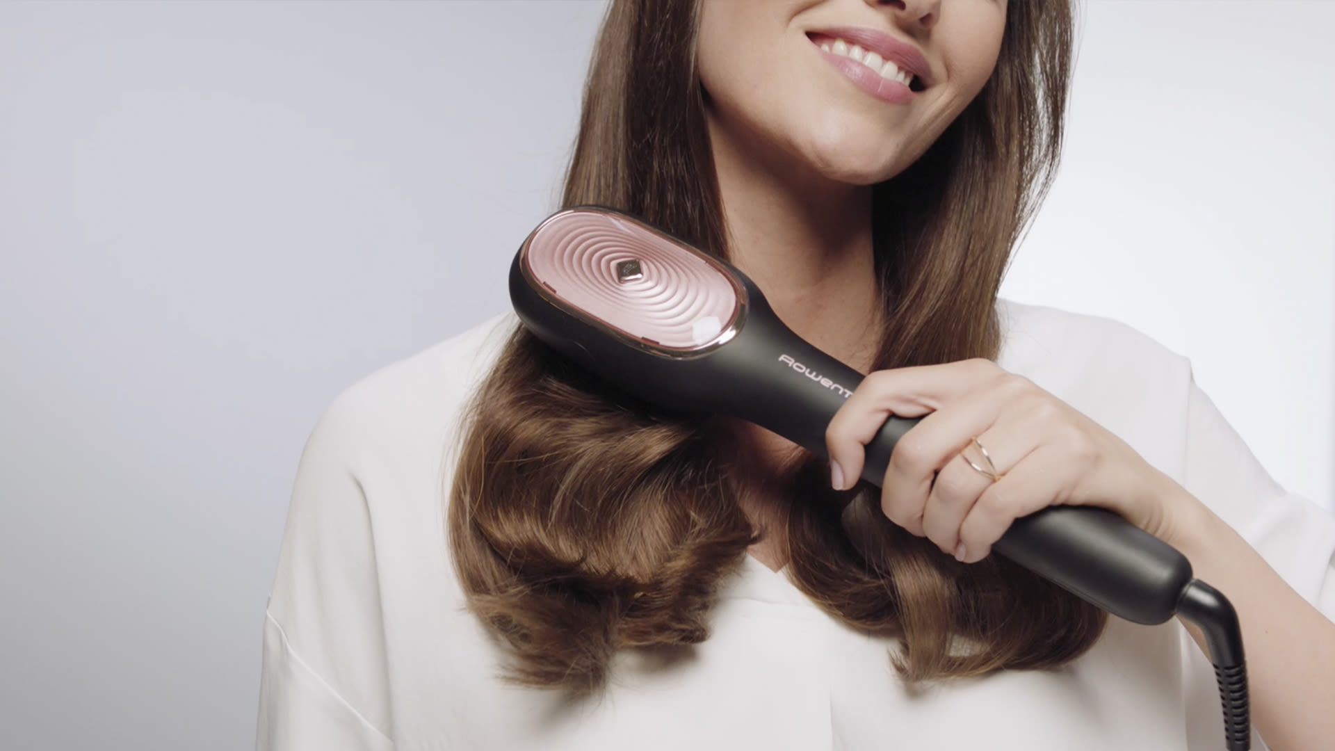 Ver Hair Therapist de Rowenta, un cepillo reparador capaz de reinventar tu  rutina capilar