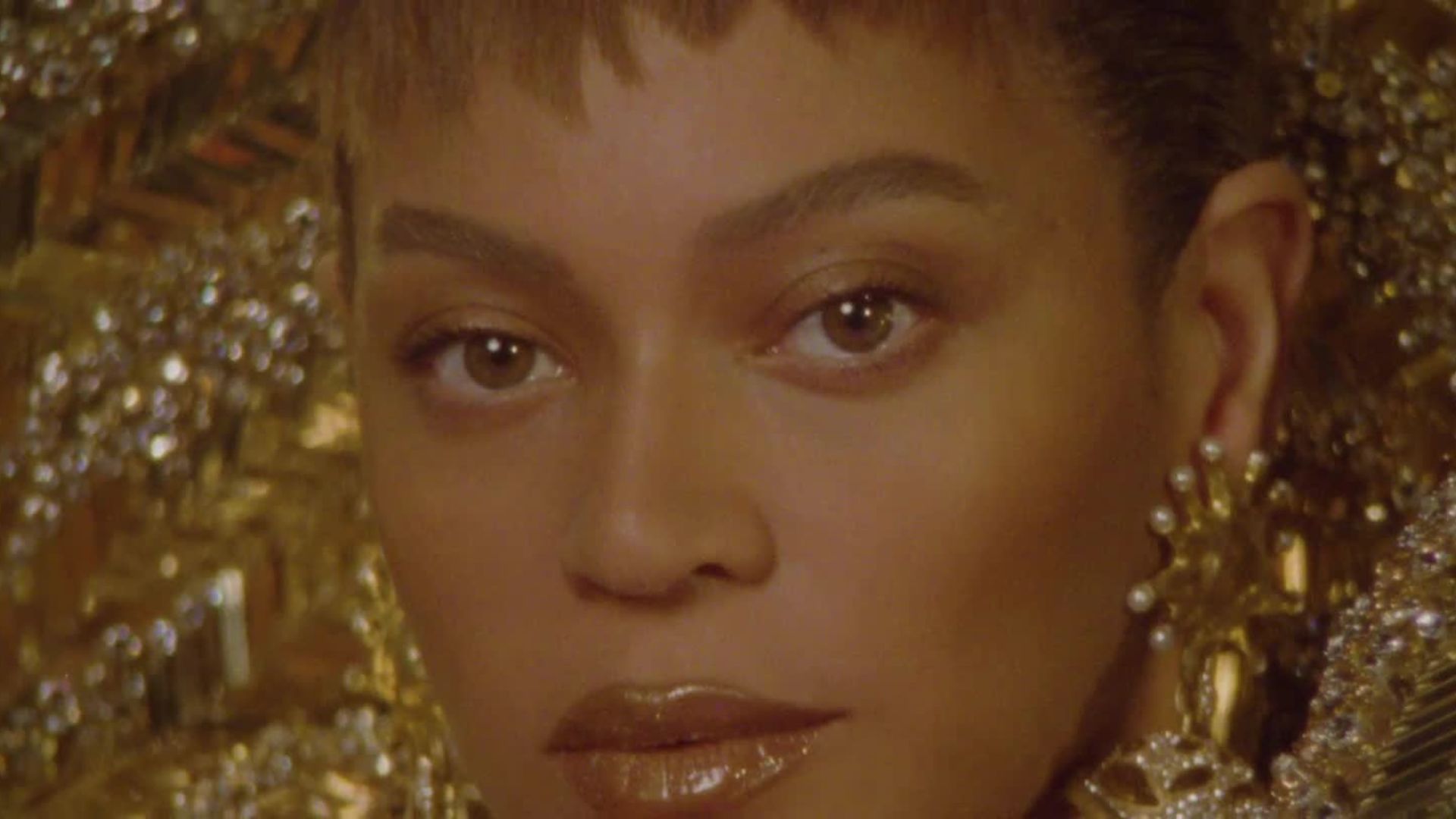 Watch Inside Beyoncé’s Cover Shoot for British Vogue | British Vogue