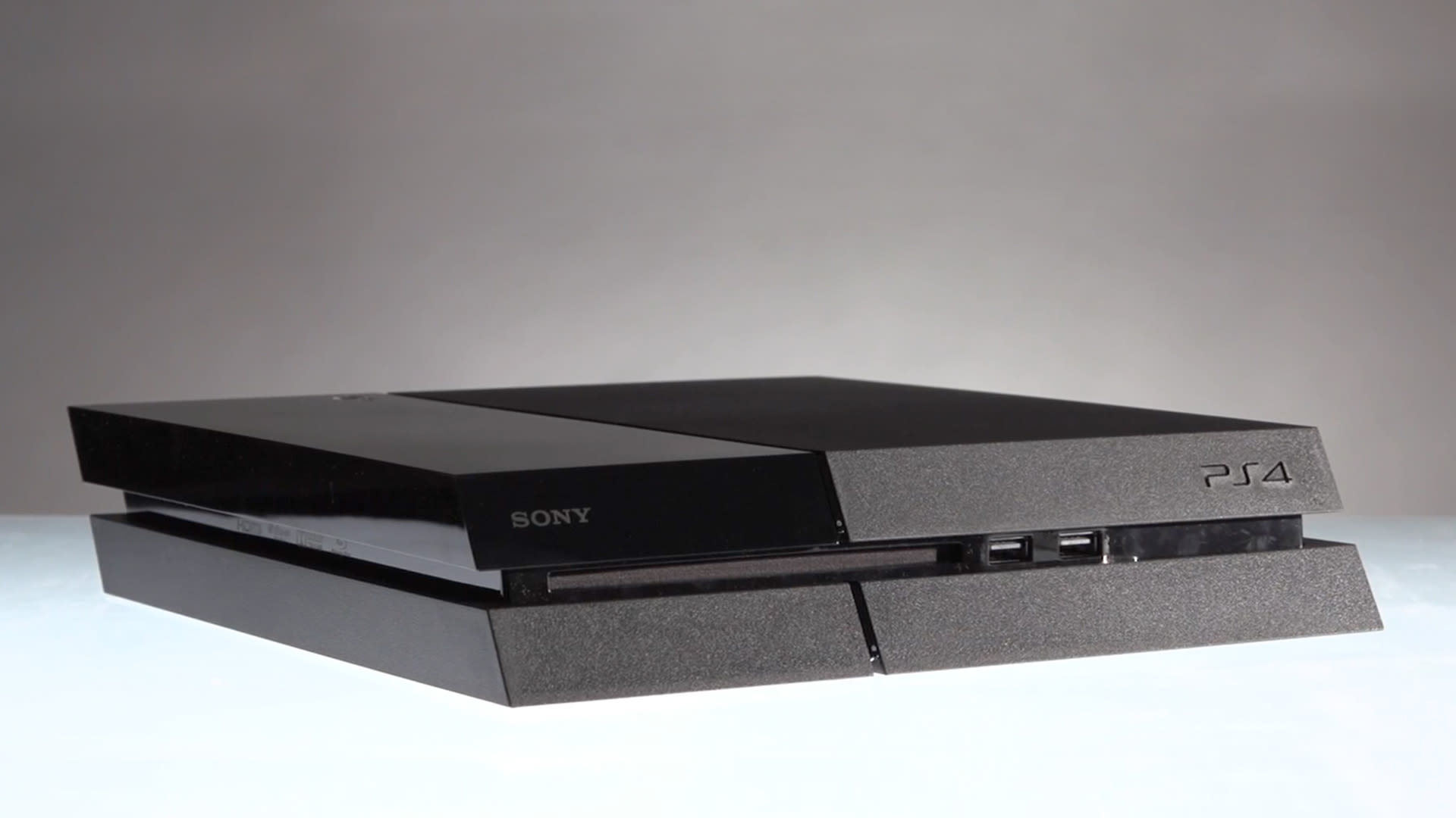 Overtræder For tidlig aflevere Watch PlayStation 4: Unboxing the New Game Console | Gadget Lab | WIRED