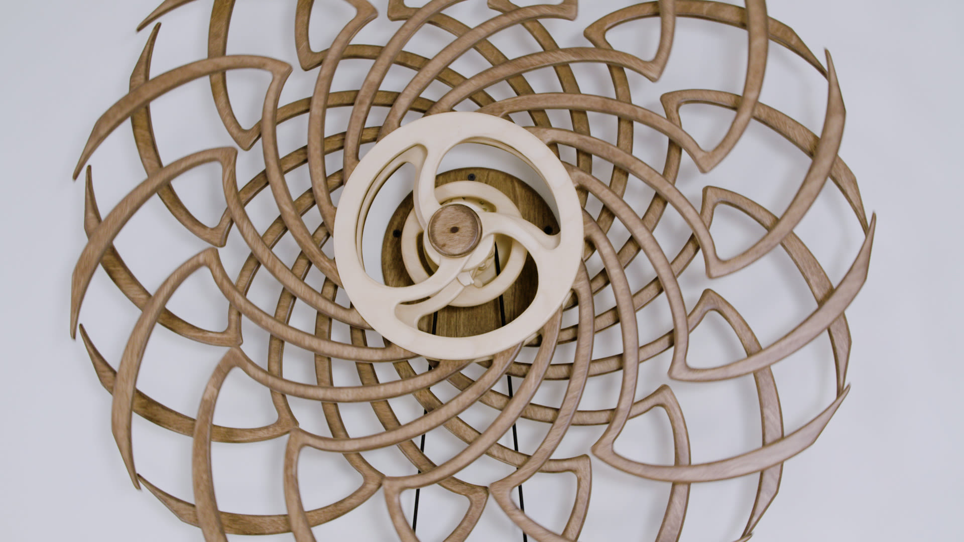 Watch How This Guy Builds Mesmerizing Kinetic Sculptures Obsessed WIRED