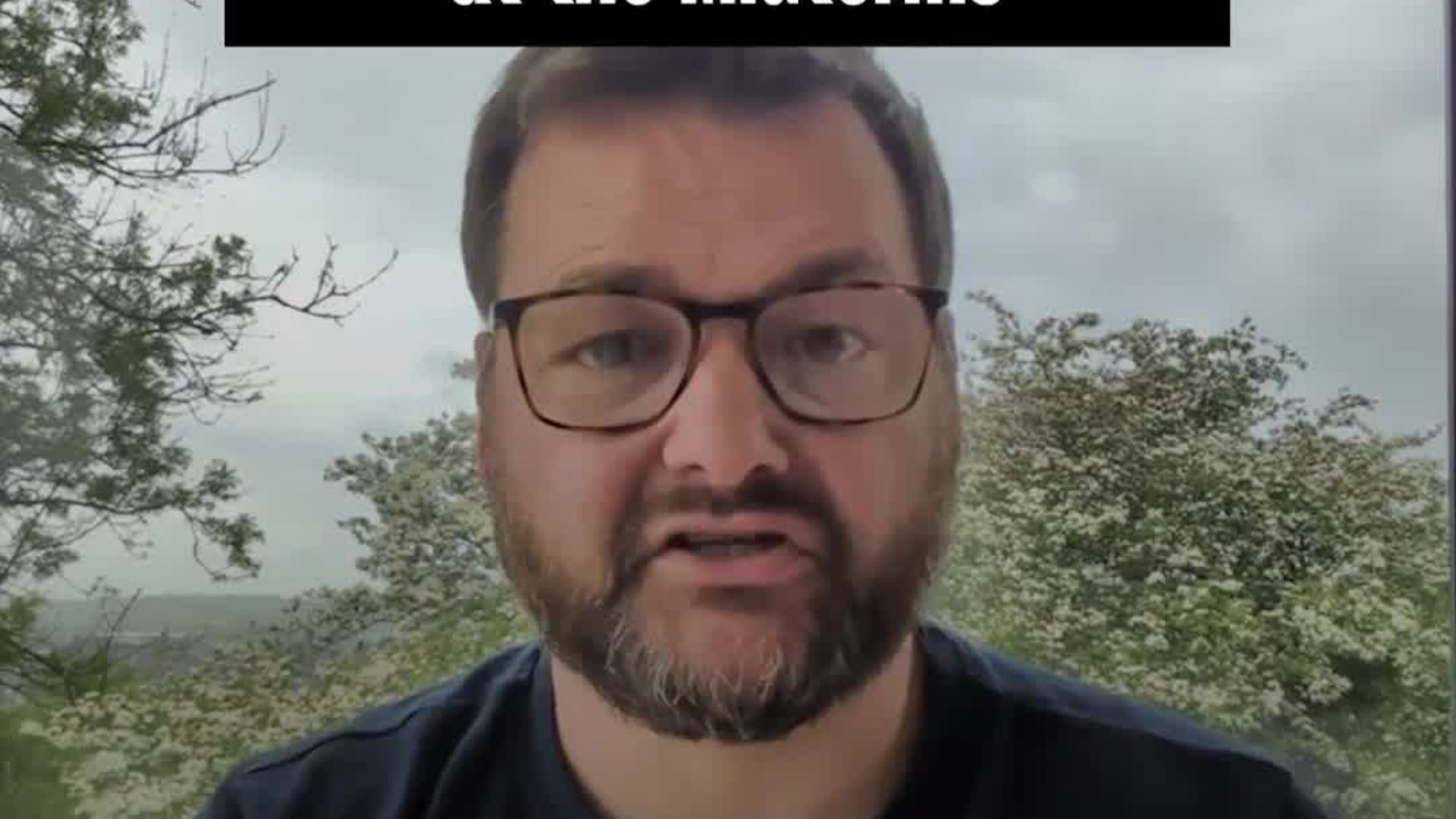 https://dwgyu36up6iuz.cloudfront.net/heru80fdn/image/upload/c_fill,d_placeholder_wired.png,fl_progressive,g_face,h_1080,q_80,w_1920/v1779363135/wired_election-officials-are-bracing-for-ice-to-show-up-at-the-midterms.jpg?mbid=social_retweet