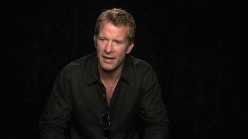 The Stars Of The Comic Con Predator Panel Thomas Jane S Feet Wired