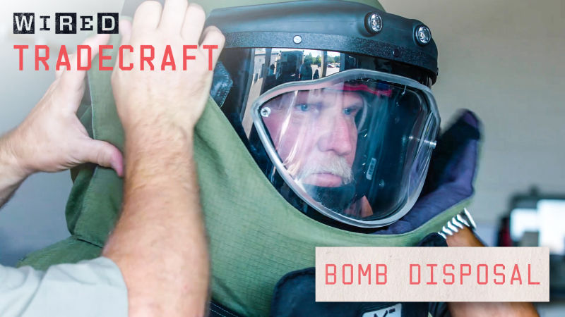 Watch Fbi Agent Explains How Bombs Are Disposed Of | Tradecraft | Wired