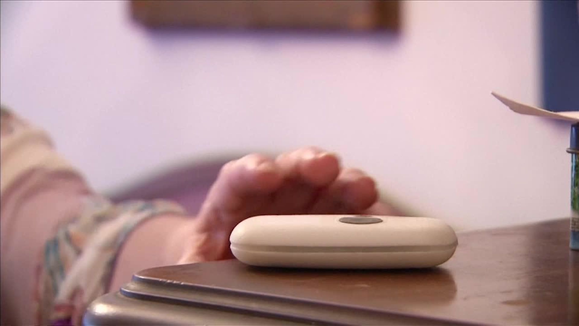 watch-il-sensore-di-caduta-per-le-persone-anziane-wired-italia