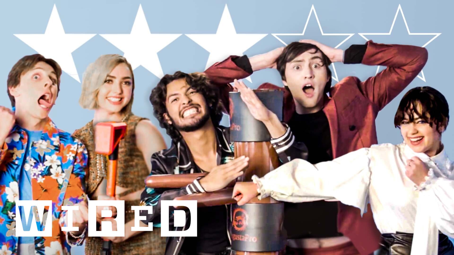 Watch Cobra Kai: gli attori del cast diventano tester di gadget per le